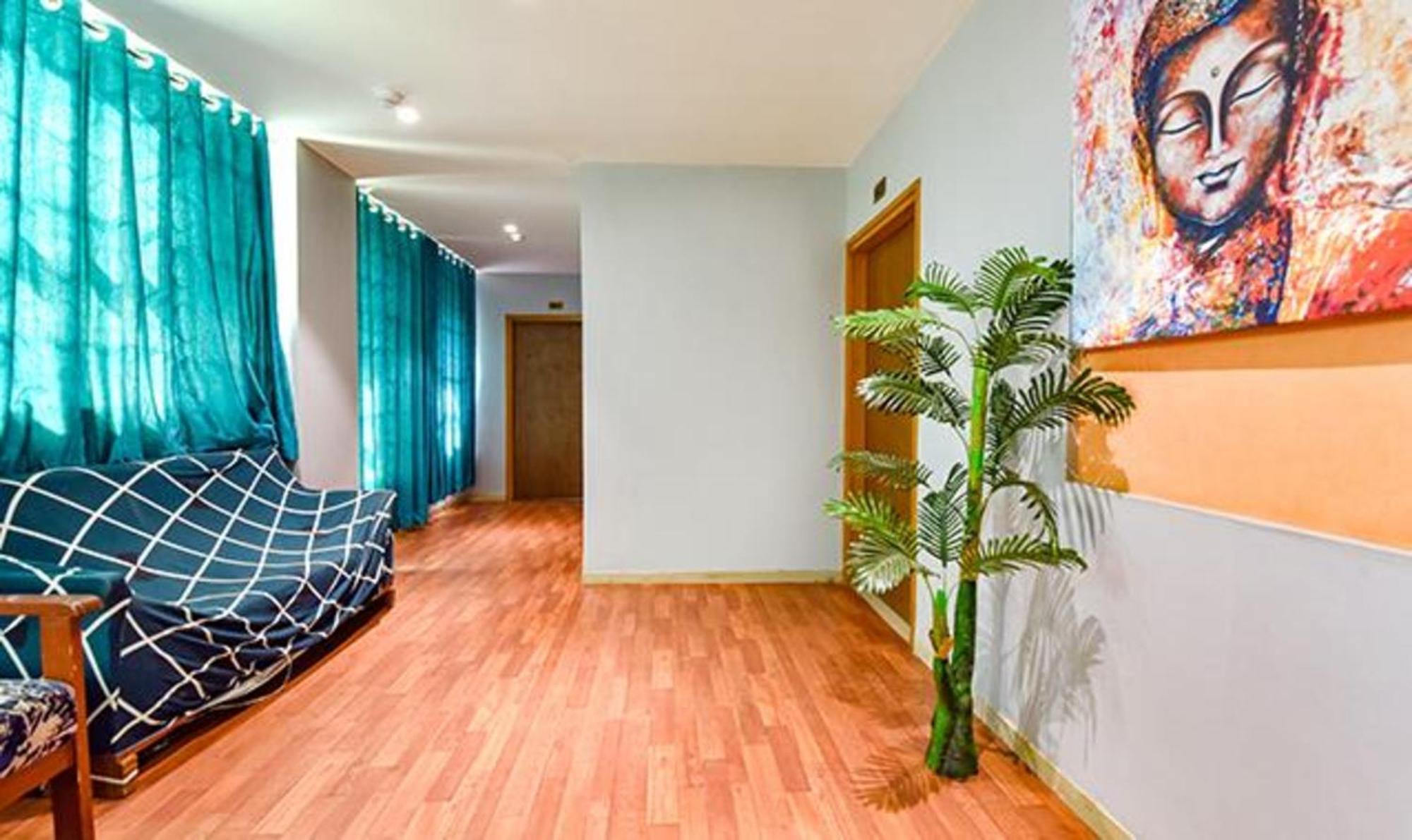 Fabhotel Siddharth Corporate - Vavol, Ґандінаґар Екстер'єр фото